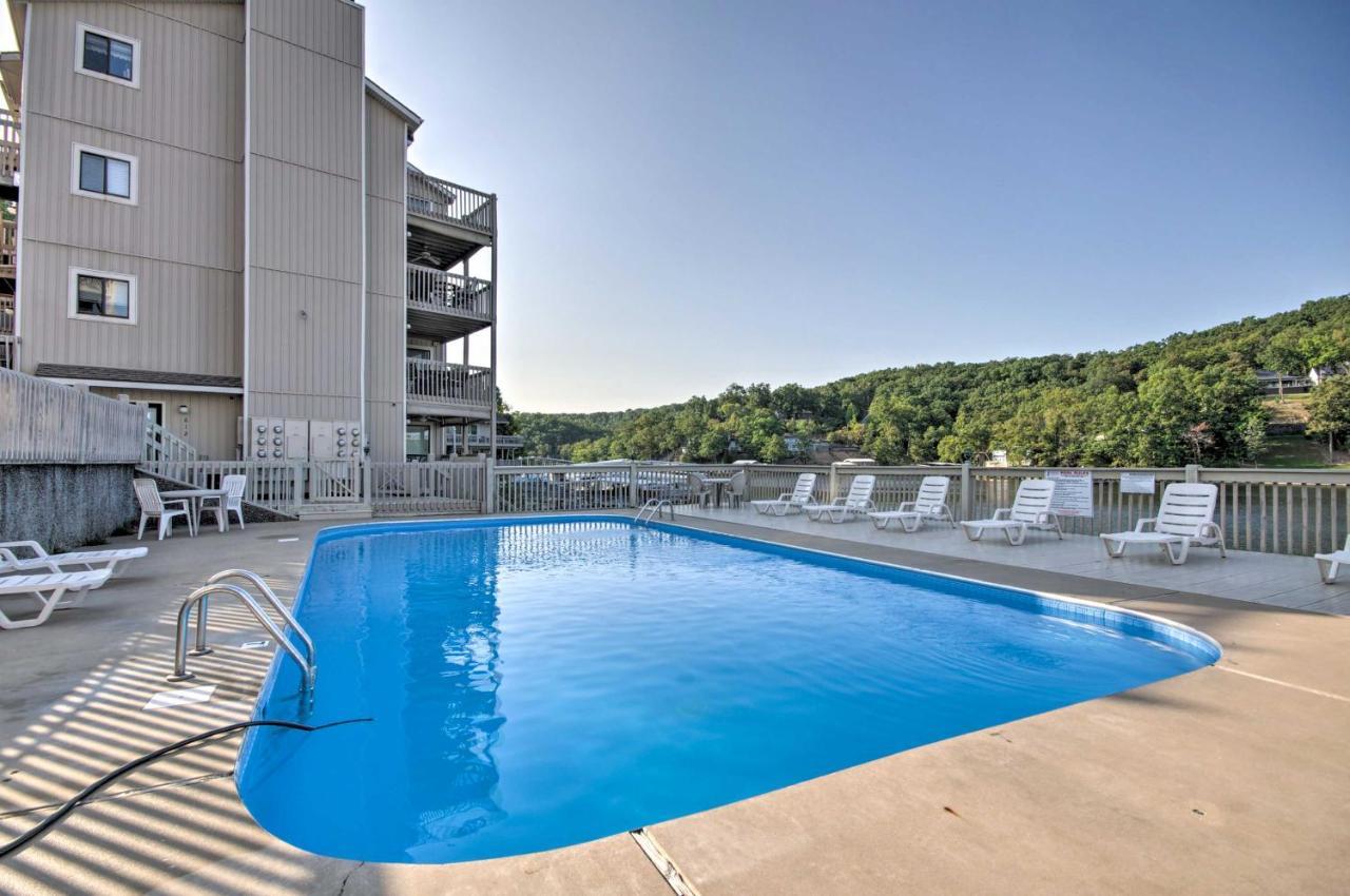 Lakefront Osage Beach Condo With Community Pool Luaran gambar