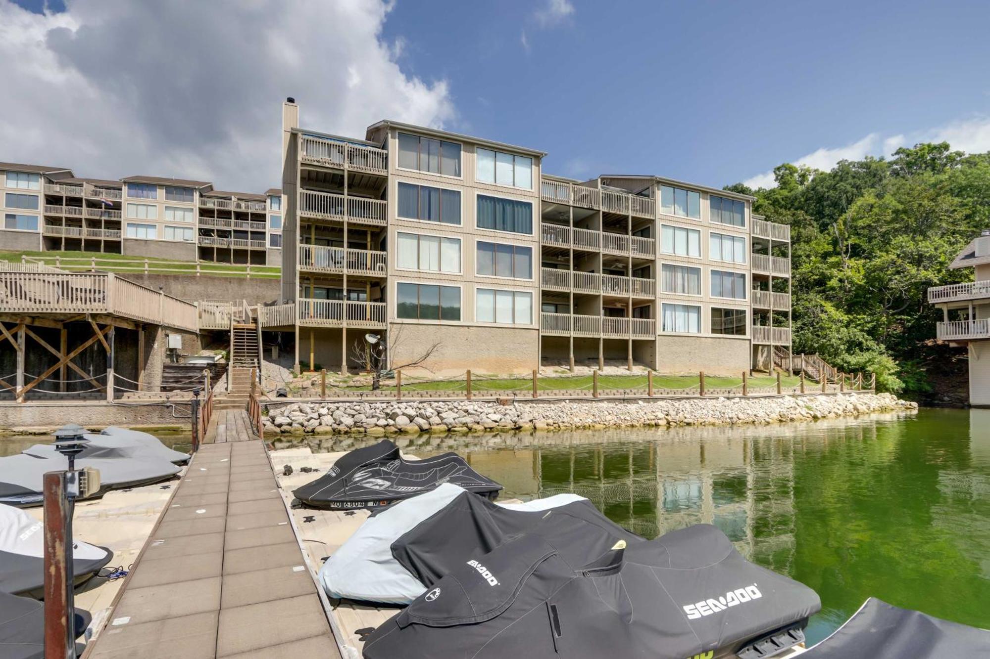 Lakefront Osage Beach Condo With Community Pool Luaran gambar